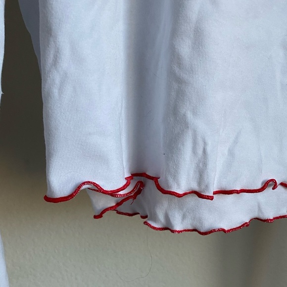 Adorable rainbow heart long sleeve crop top with red lettuce hem ❤️ - Picture 4 of 4